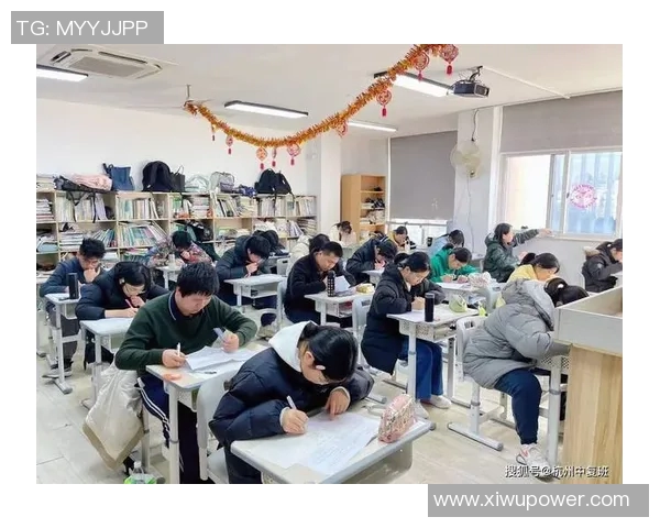 赛后复盘分析北京篮球队与杭州篮球队球员个人能力的对比与表现 赛后复盘分析北京篮球队与杭州篮球队球员个人能力的对比与表现