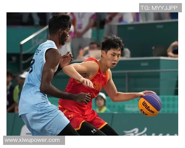 杭州篮球队的转型之路:从传统到现代的全面革新探索 杭州篮球队的转型之路:从传统到现代的全面革新探索